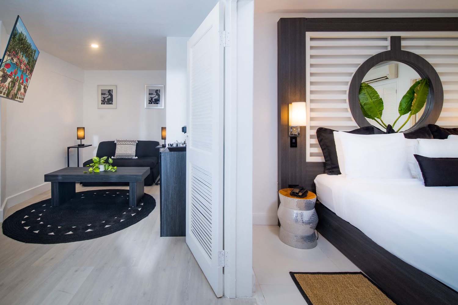 Mini King Suite LuxuriaVacations