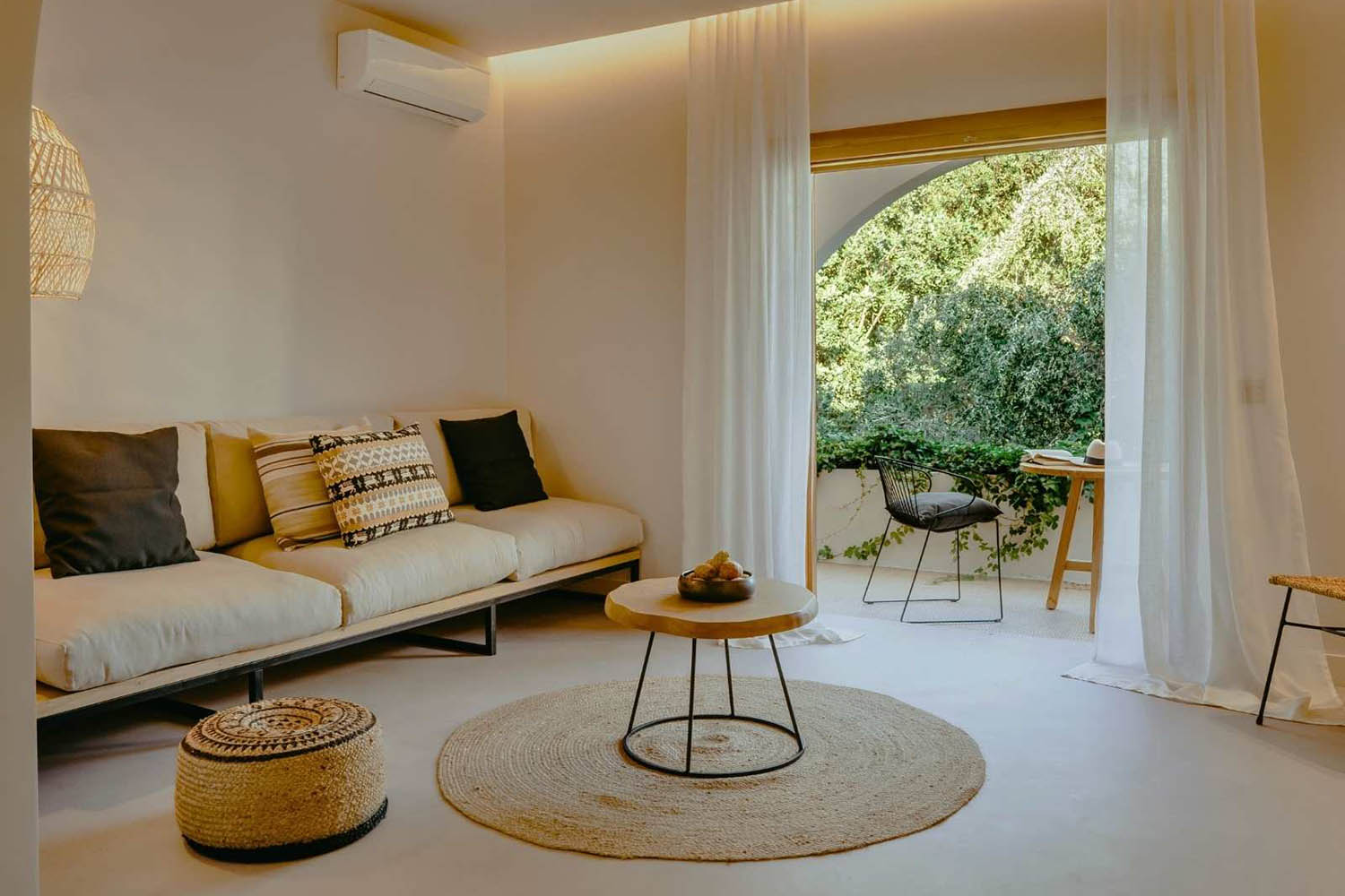 Nature Suite – Main Building LuxuriaVacations