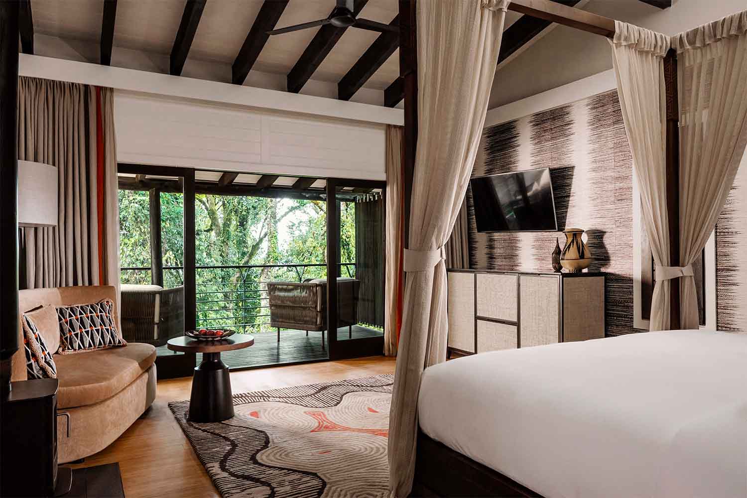 Nyungwe Room LuxuriaVacations
