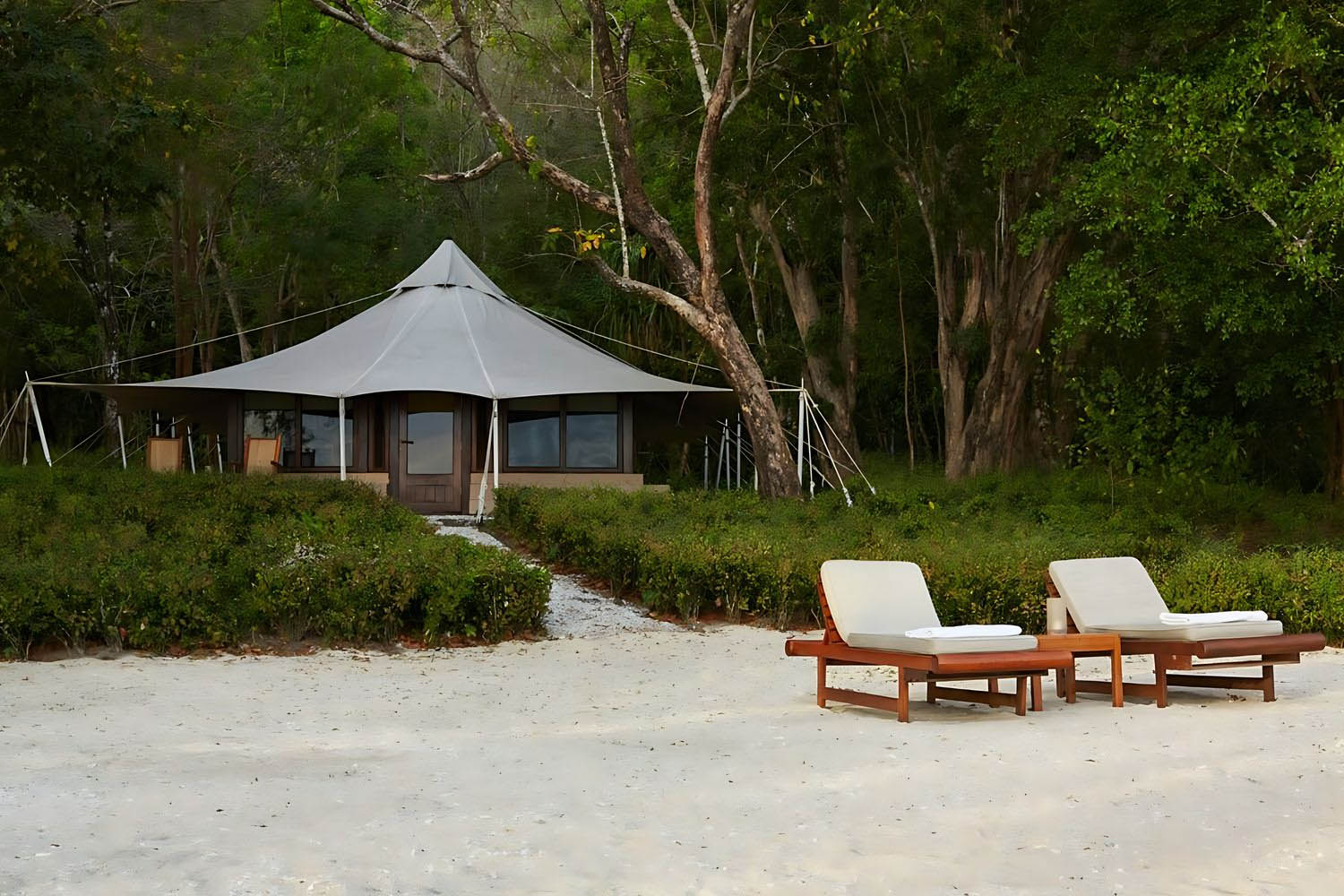 Ocean Front Tent LuxuriaVacations