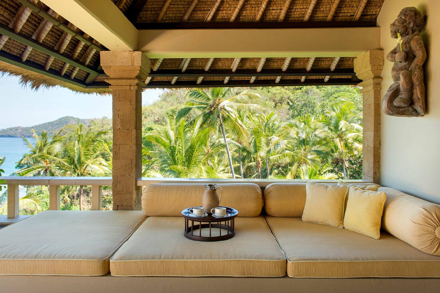 Ocean Suite LuxuriaVacations