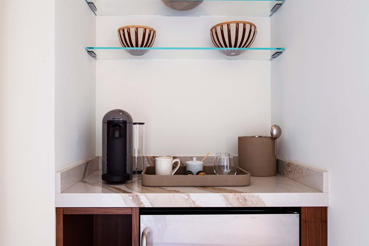 Ocean View - 2 Queen Beds LuxuriaVacations