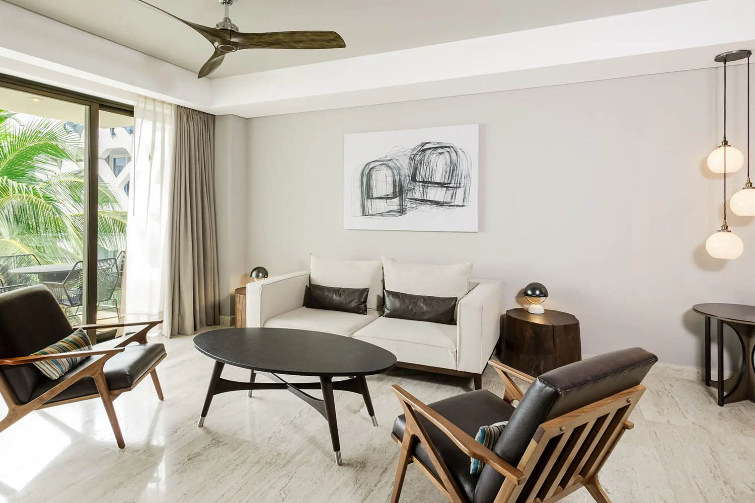 Ocean View Suite, Beach House LuxuriaVacations