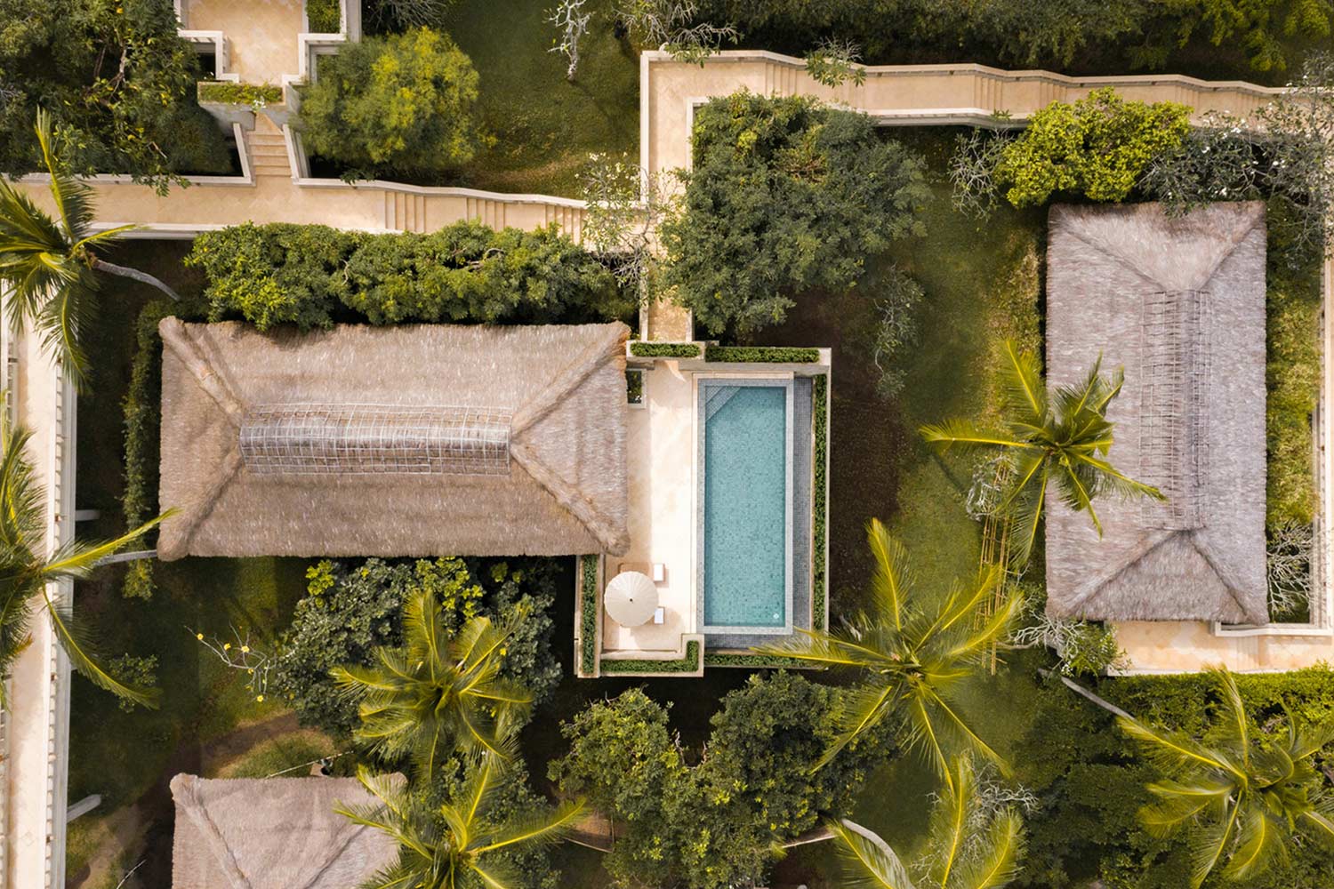 Infinity Pool Suite (Lombok Strait View) LuxuriaVacations