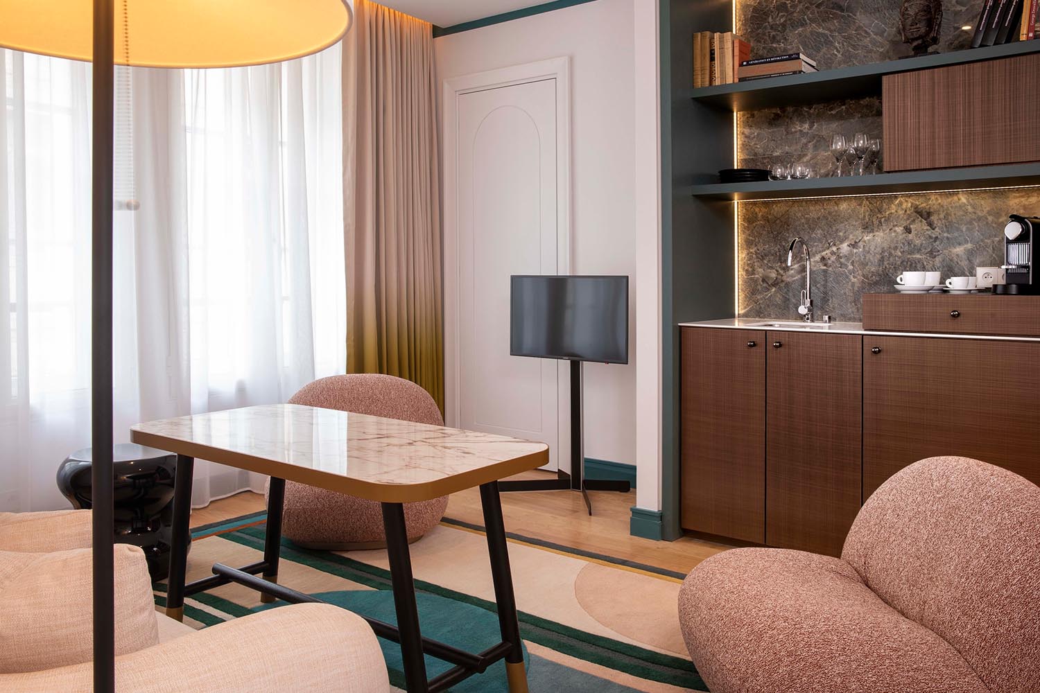 One-Bedroom Apartment LuxuriaVacations