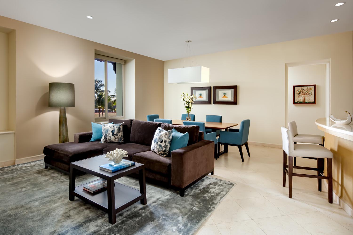 One-Bedroom Governor Suite LuxuriaVacations