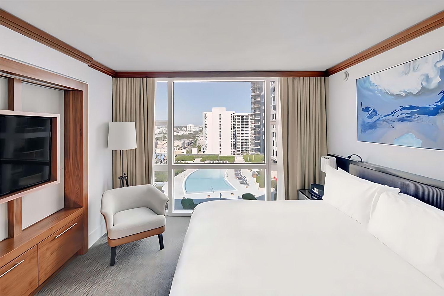 One Bedroom Luxury Apartment King Bed - ADA Accessible LuxuriaVacations