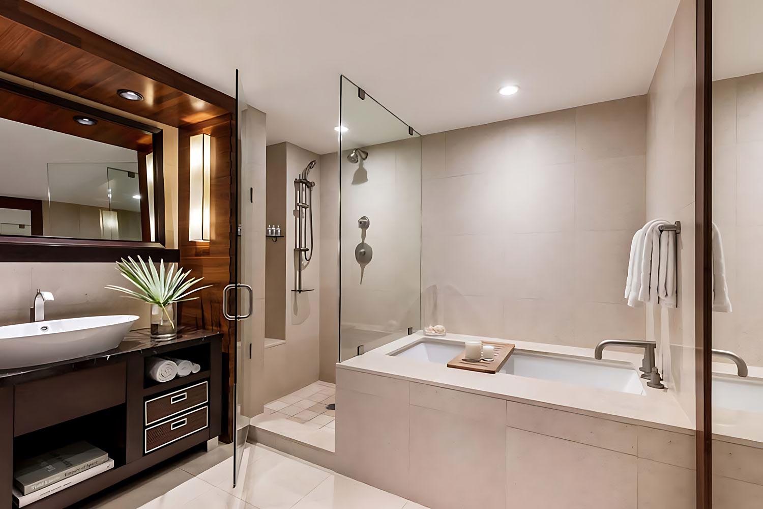 One bedroom luxury apartment Two Queen Beds and Balcony with Oceanfront View LuxuriaVacations