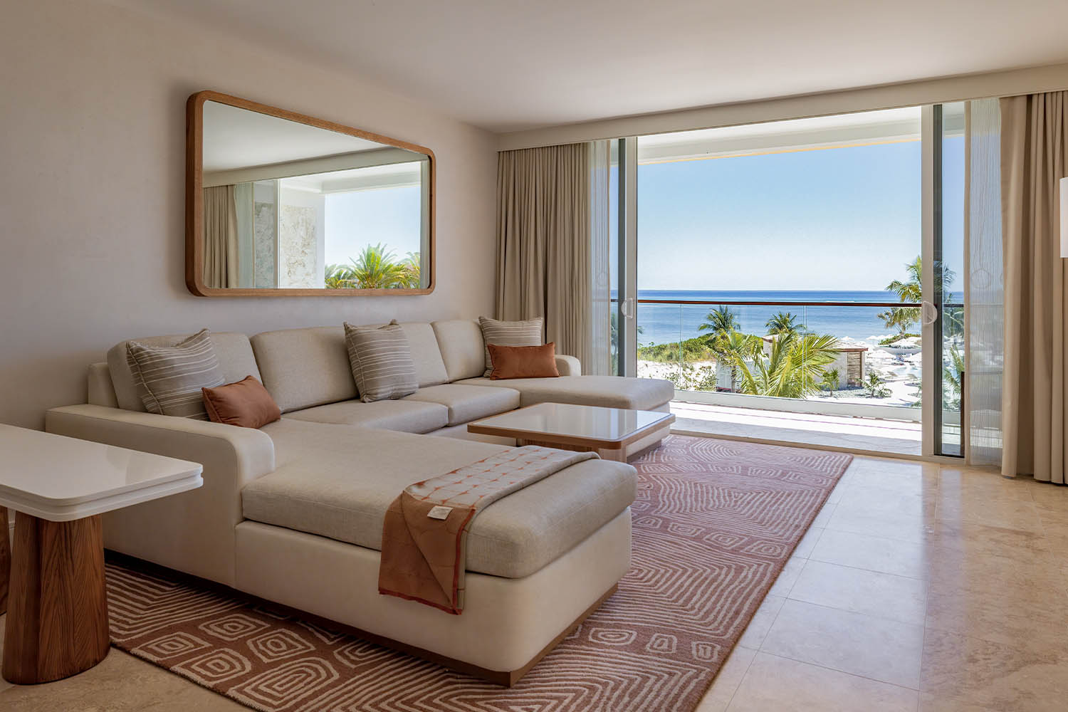 One Bedroom Suite, Suite, 1 King, Sofa bed, Ocean view LuxuriaVacations