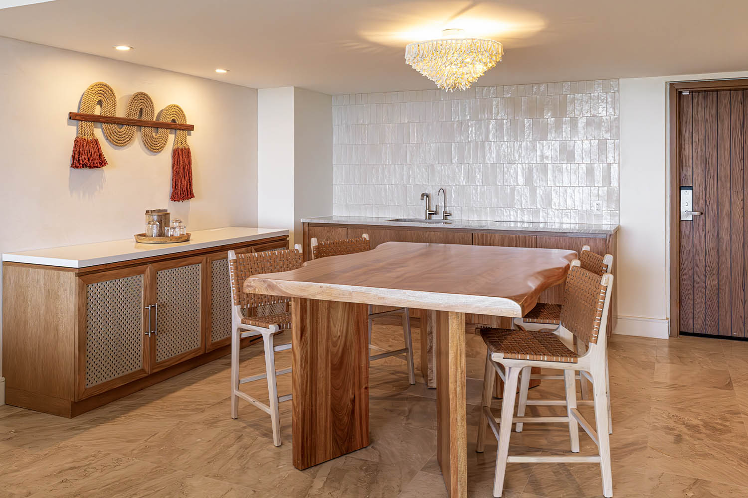 One Bedroom Suite, Suite, 1 King, Sofa bed, Ocean view LuxuriaVacations