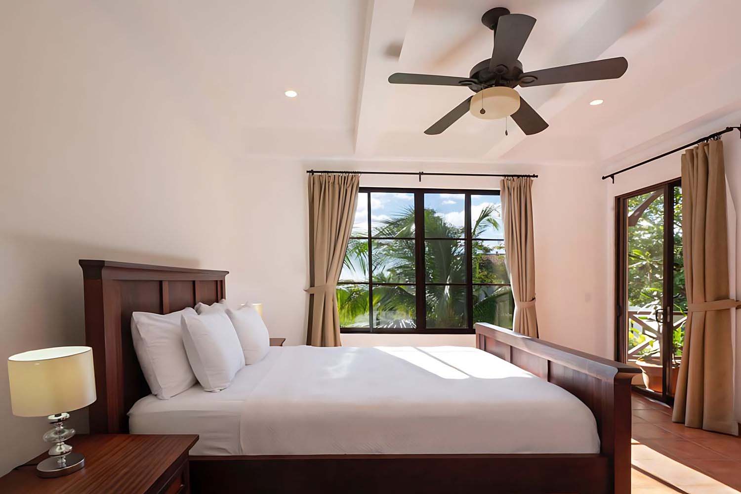 Pacific Condo 1D LuxuriaVacations