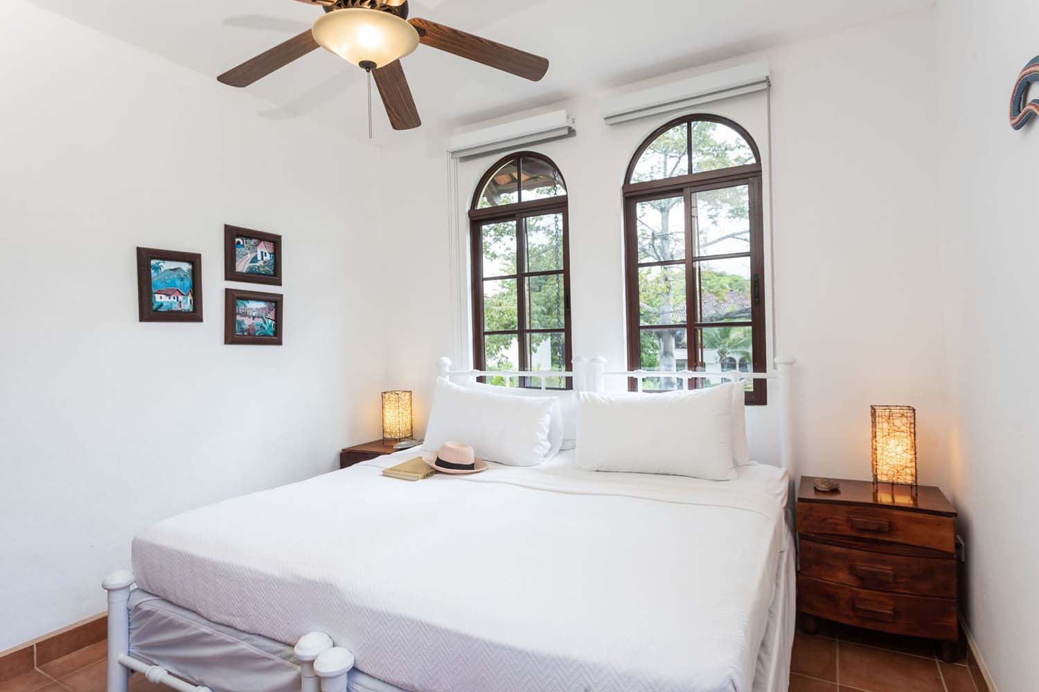Pacific Condo 3C LuxuriaVacations