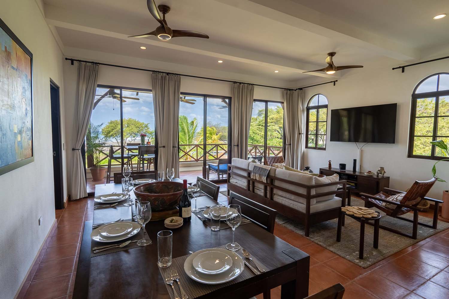 Pacific Condo 4D LuxuriaVacations