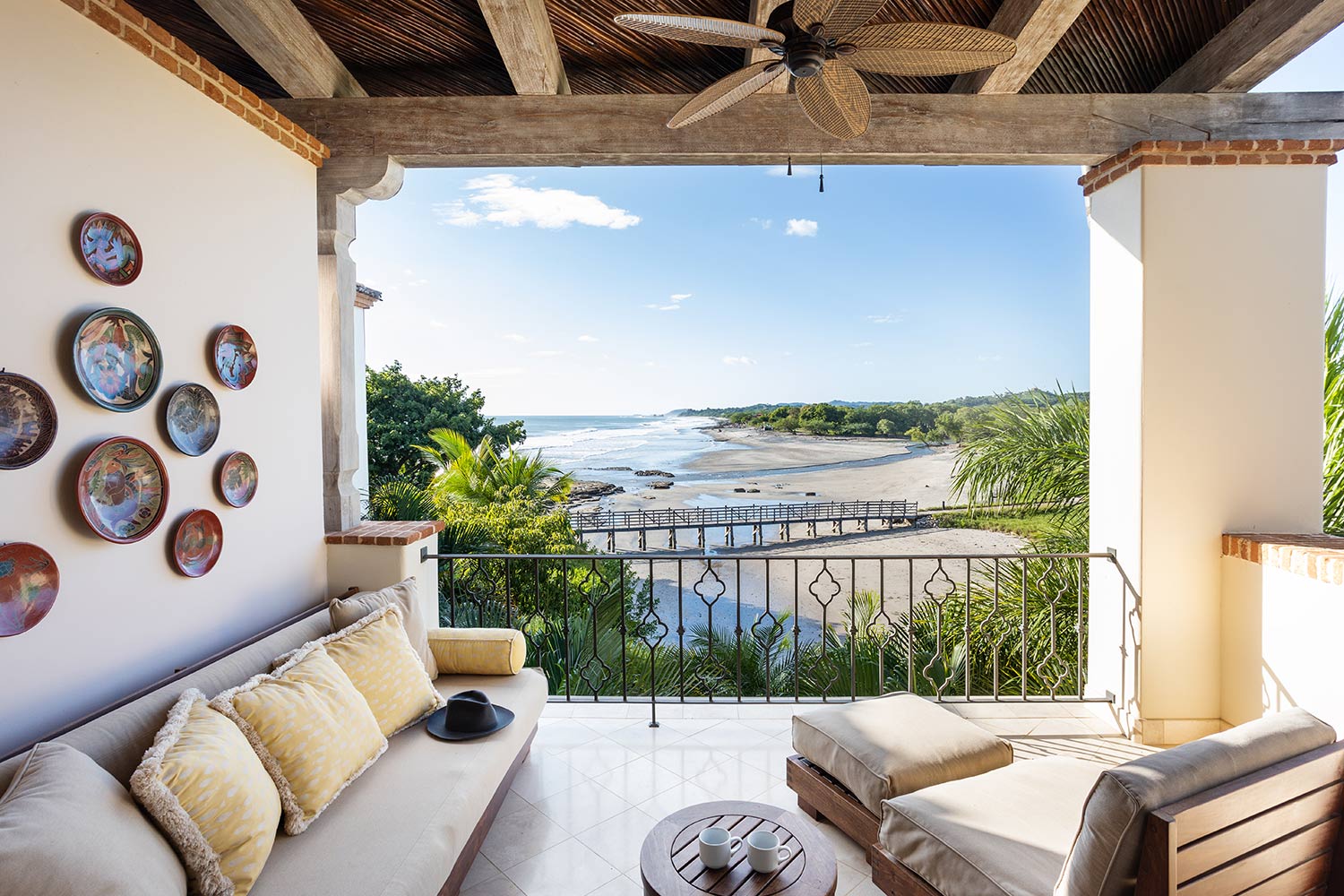 Pacific Suite LuxuriaVacations