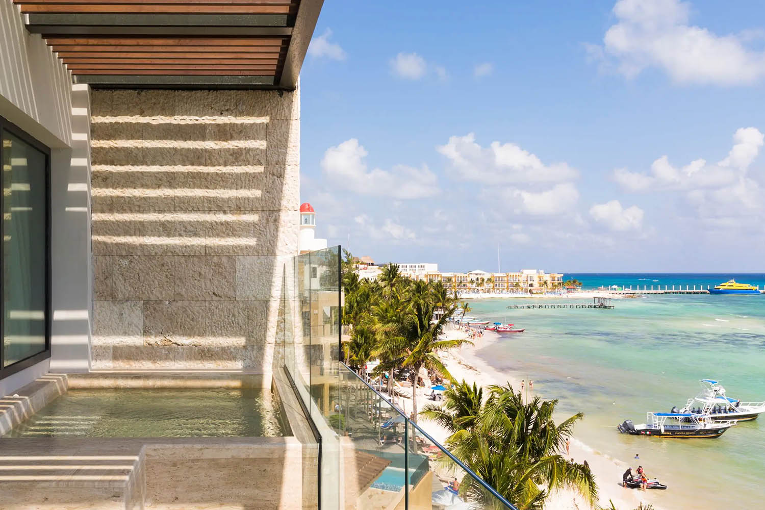 Panoramic Ocean Front Suite, Beach House LuxuriaVacations