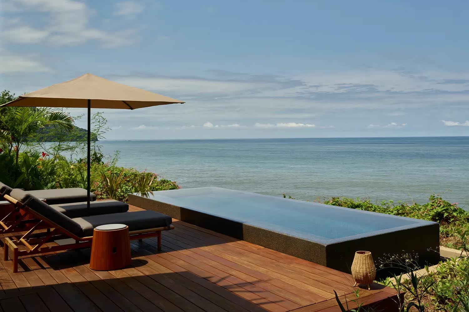 Panoramic Oceanfront Two Bedroom Mountain Suite LuxuriaVacations
