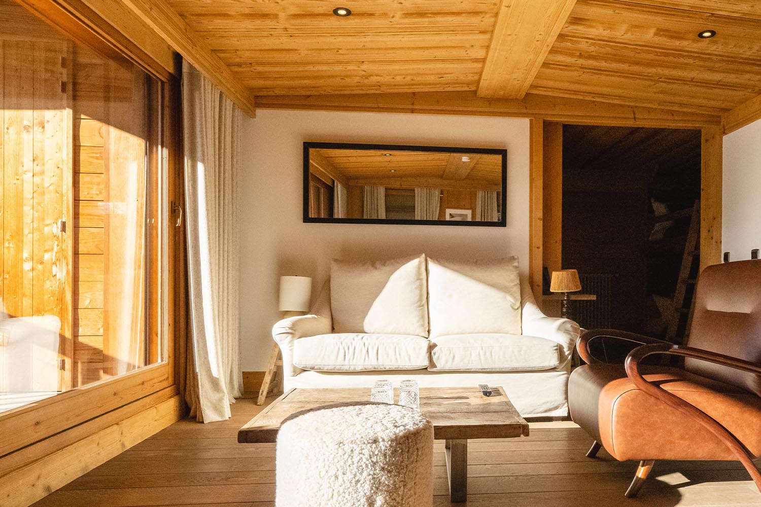 PARENTAL SUITE LuxuriaVacations