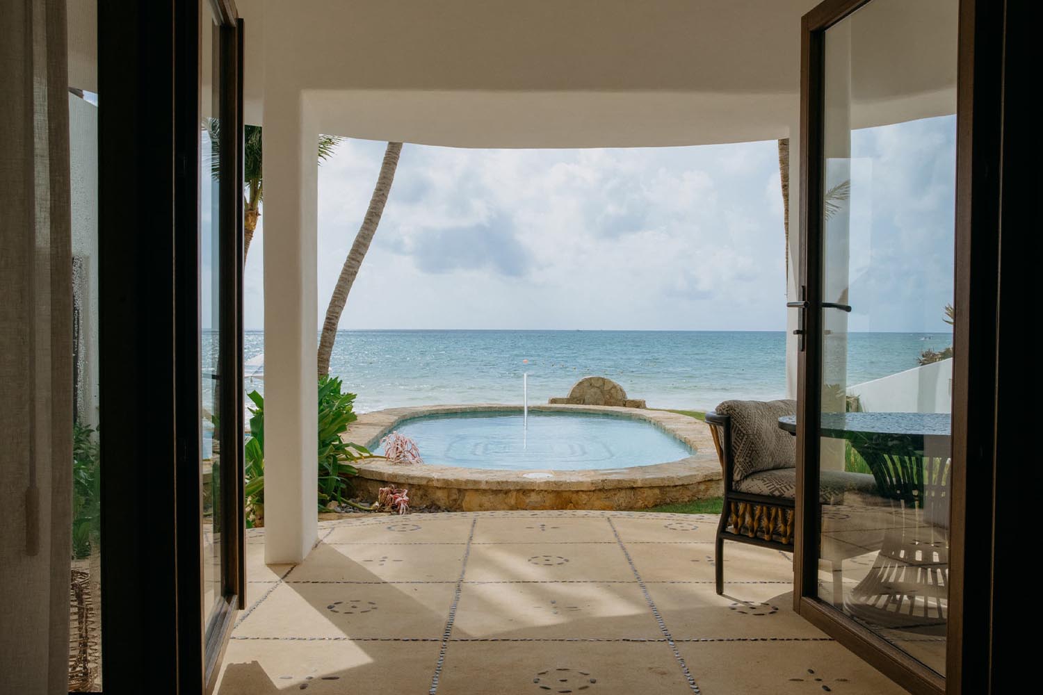 Pavo Real Suite LuxuriaVacations