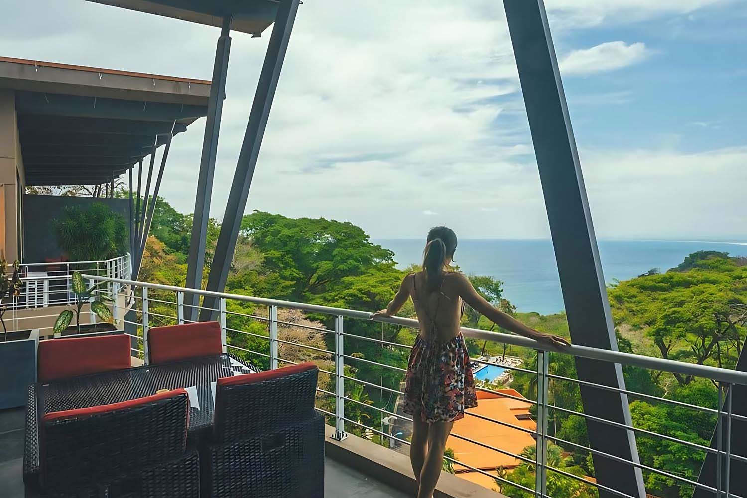 Penthouse LuxuriaVacations
