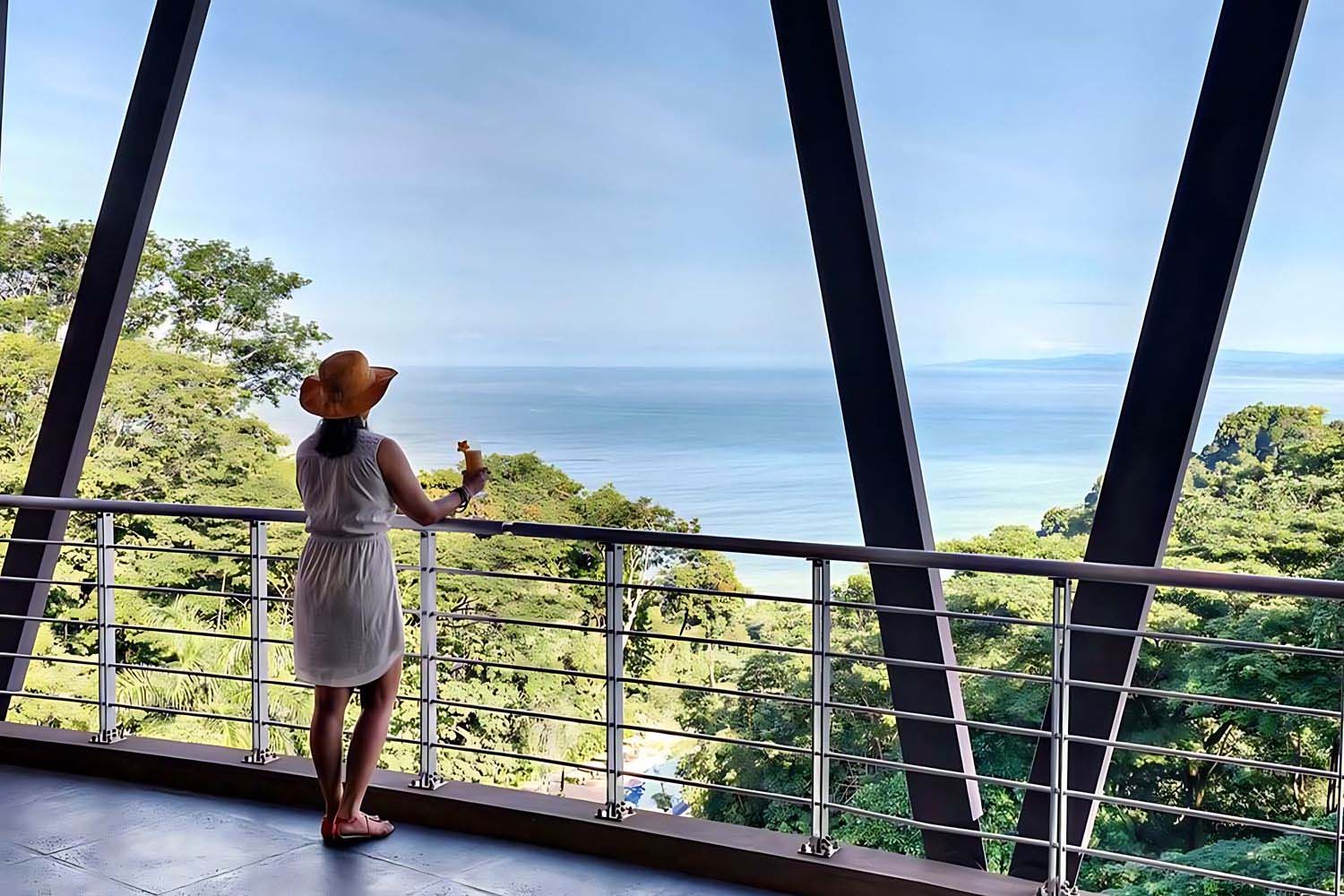 Penthouse LuxuriaVacations