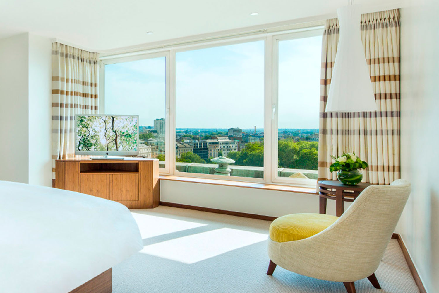 Penthouse Suite LuxuriaVacations