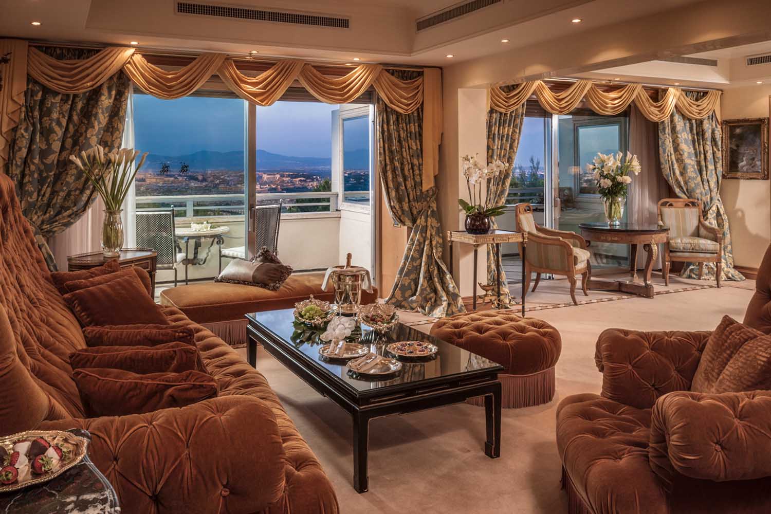 Planetarium Suite LuxuriaVacations