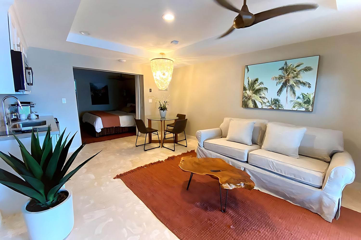 Poinciana Standard King Suite LuxuriaVacations