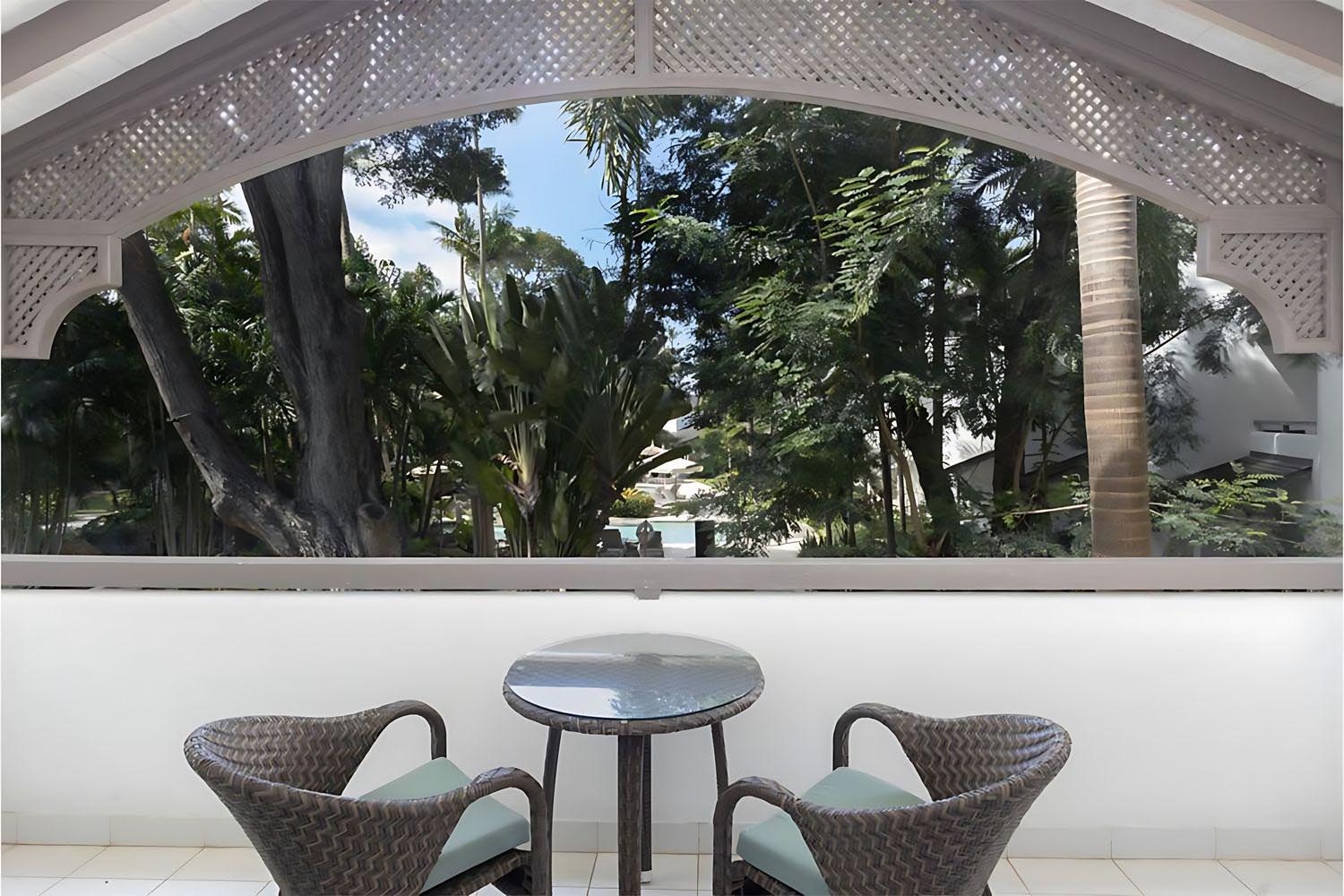 Pool Garden View Guest room LuxuriaVacations