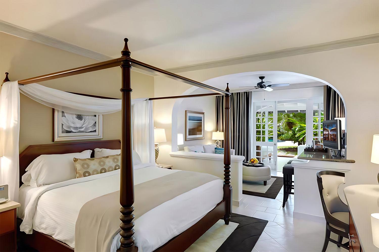 Pool Garden View Junior Suite LuxuriaVacations