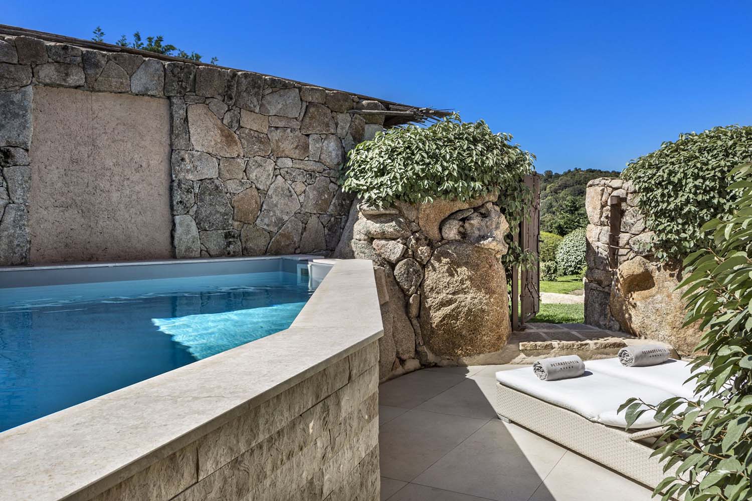 Pool Junior Suite garden view LuxuriaVacations