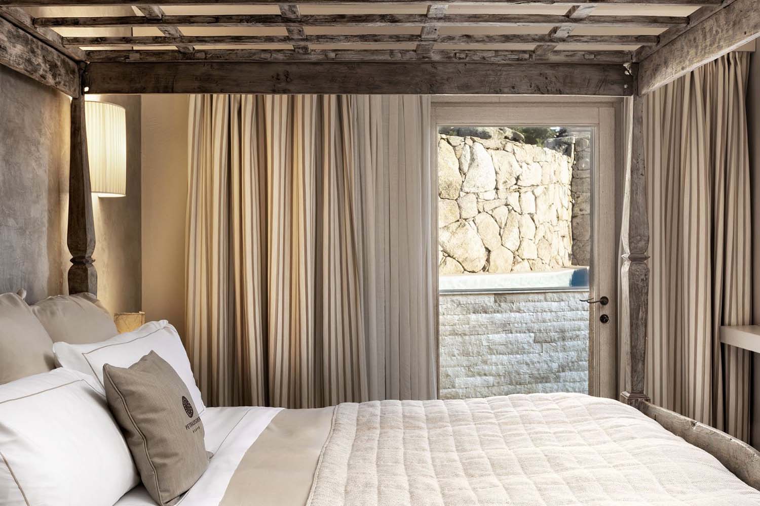 Pool Junior Suite garden view LuxuriaVacations