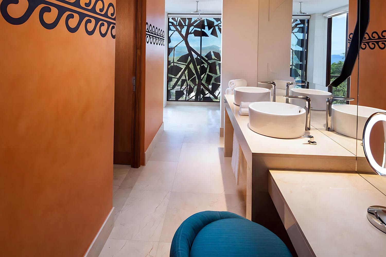 Premier, Guest room, 1 King, Ocean view, Balcony LuxuriaVacations