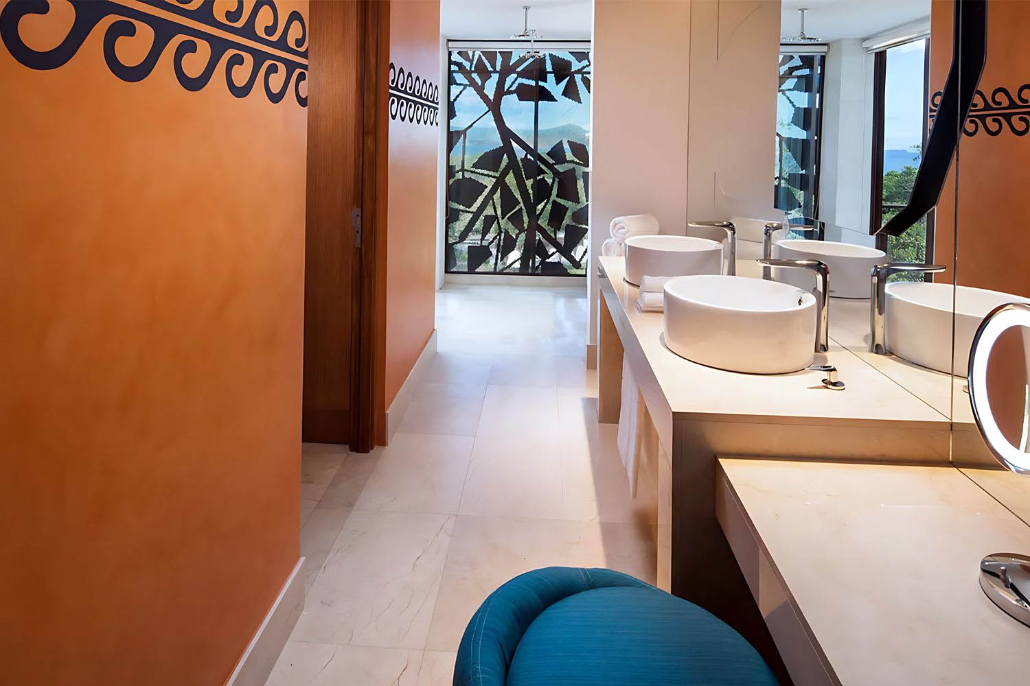 Premier, Guest room, 2 Queen, Ocean view, Balcony LuxuriaVacations