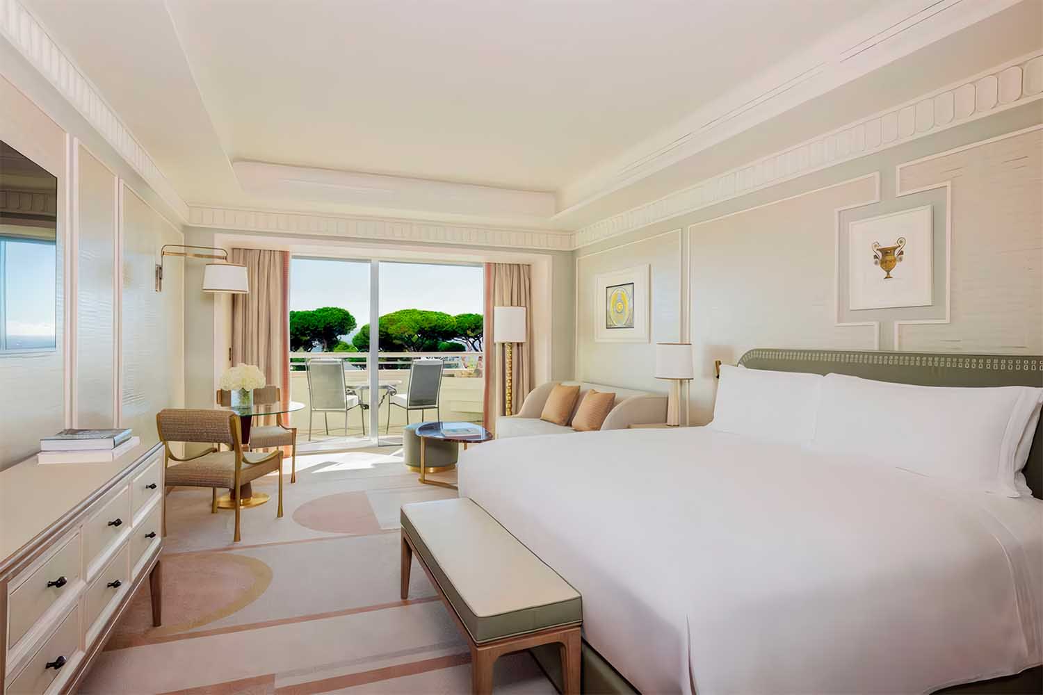 Premier King Deluxe Room Private Park View LuxuriaVacations