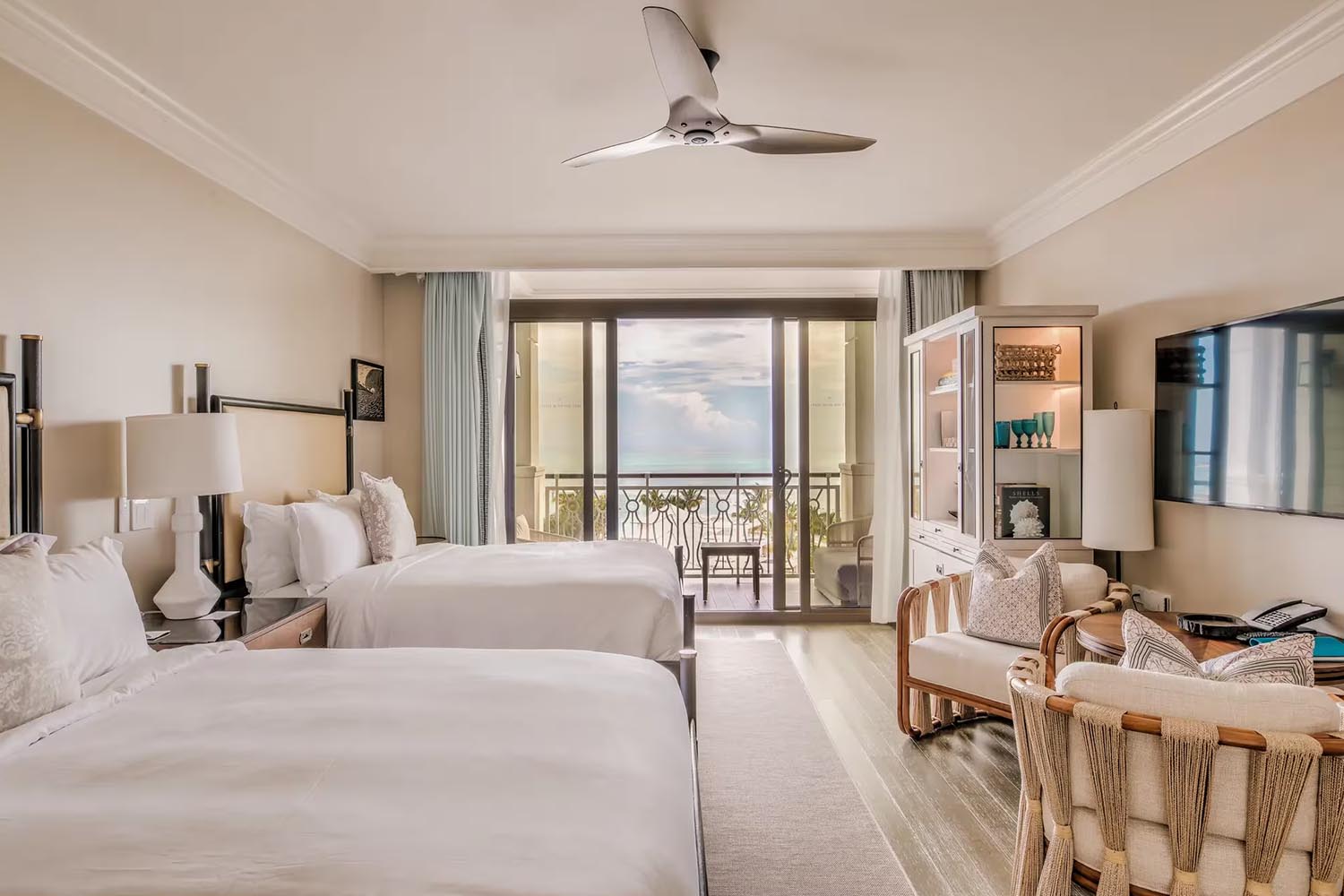 Premier Ocean View Queen Room LuxuriaVacations