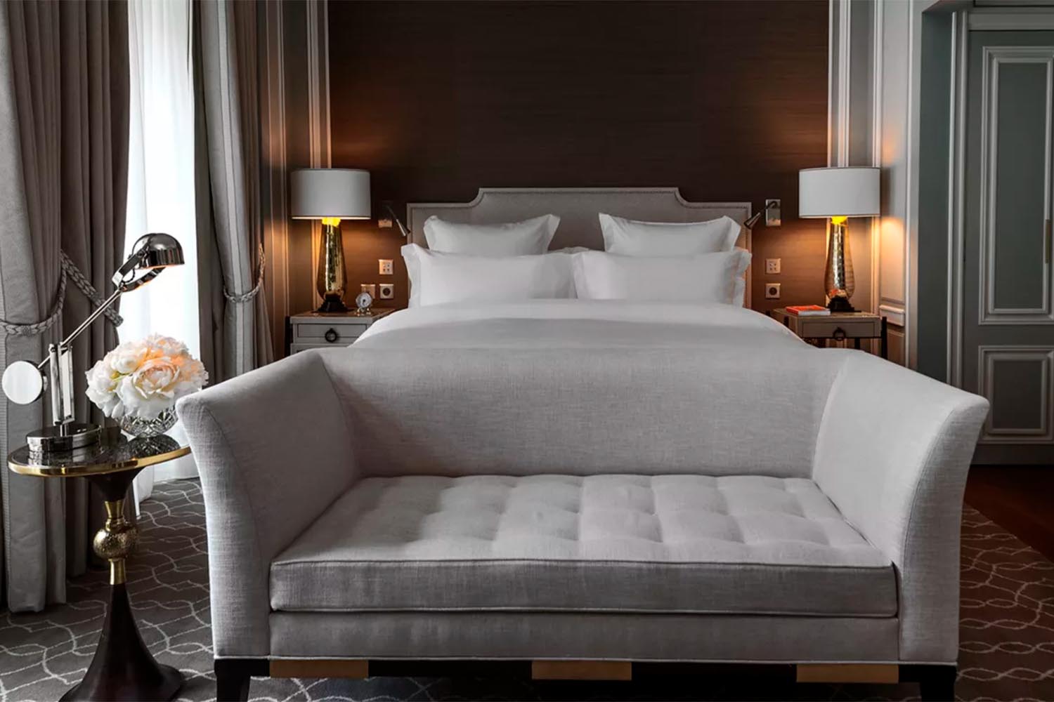 Premier Room LuxuriaVacations