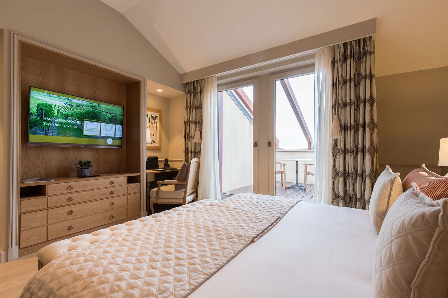 Premier Room with Terrace LuxuriaVacations