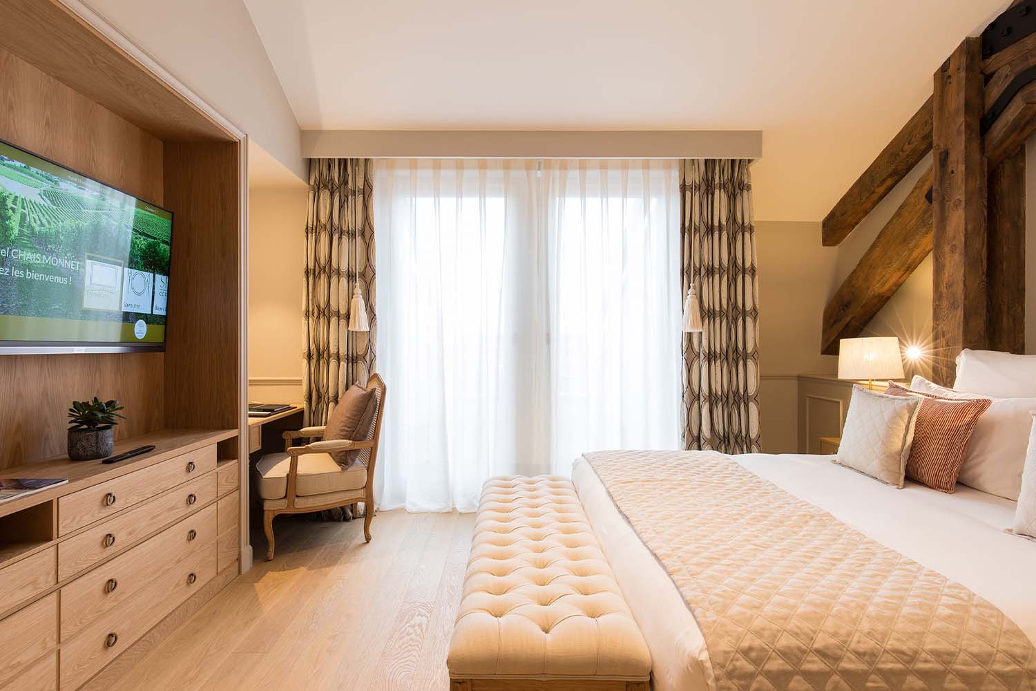 Premier Room with Terrace LuxuriaVacations