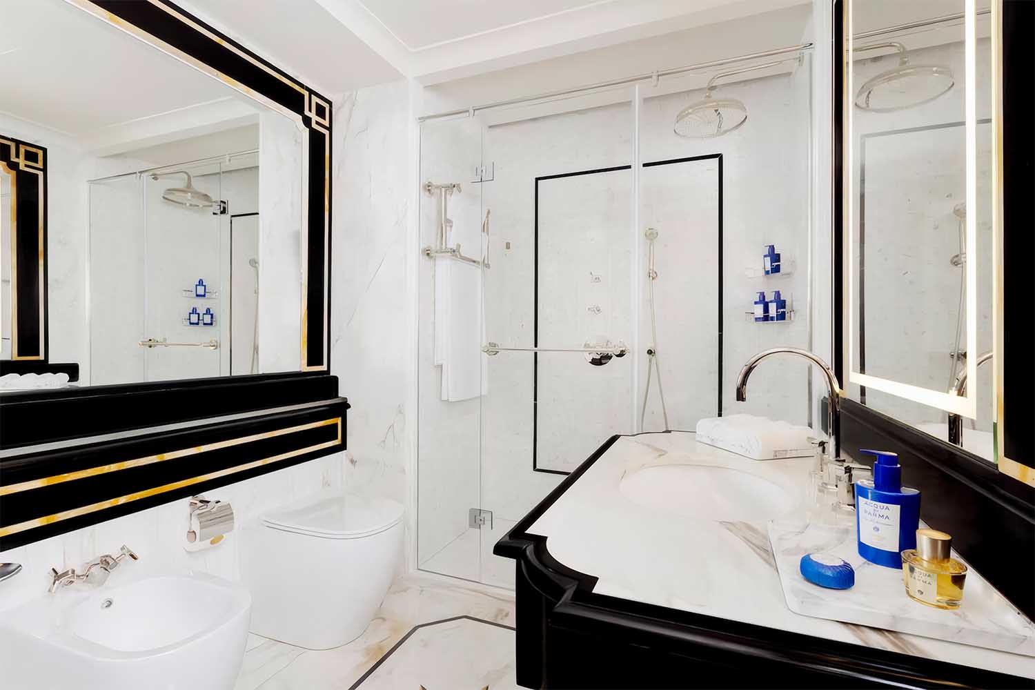 Premier Two Twin Beds Imperial Room Rome View LuxuriaVacations