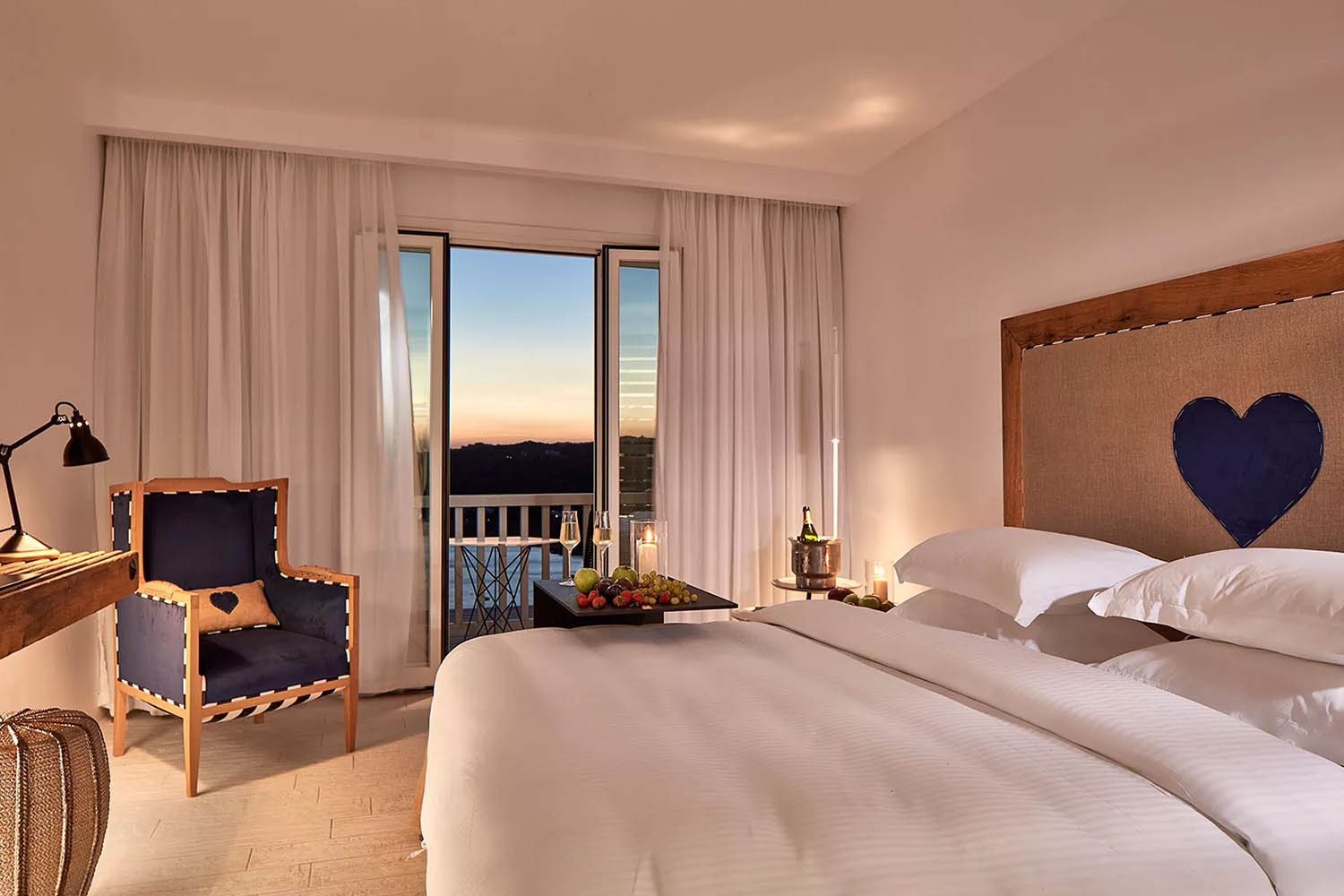 PREMIUM Double Room Sea View with outdoor Jacuzzi LuxuriaVacations