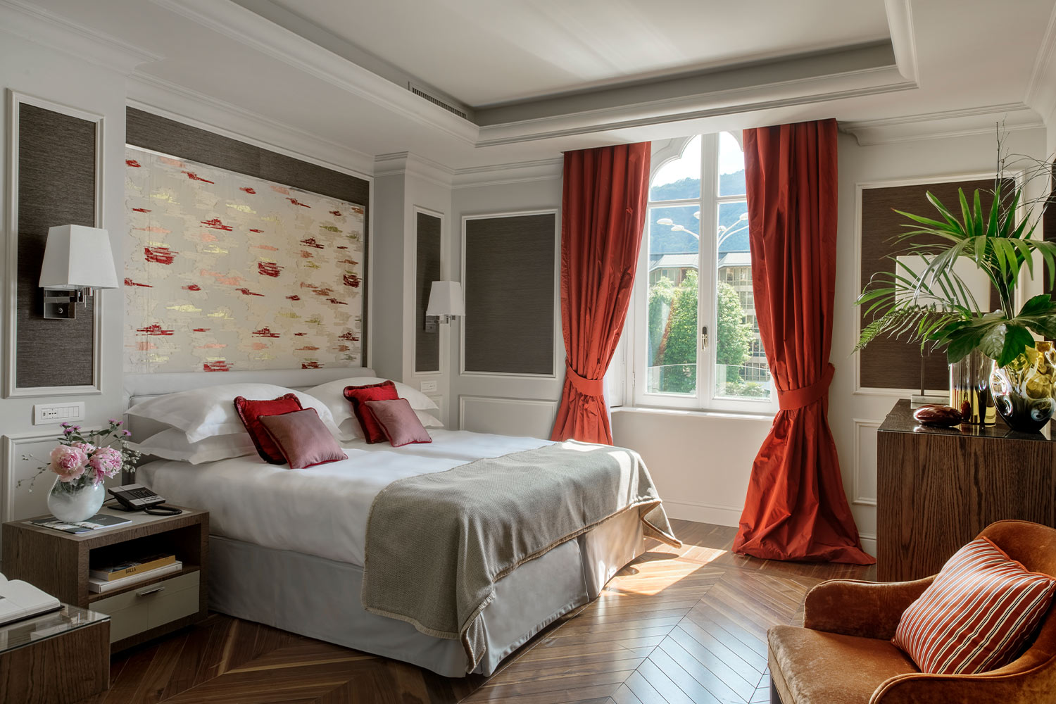 Premium Room LuxuriaVacations