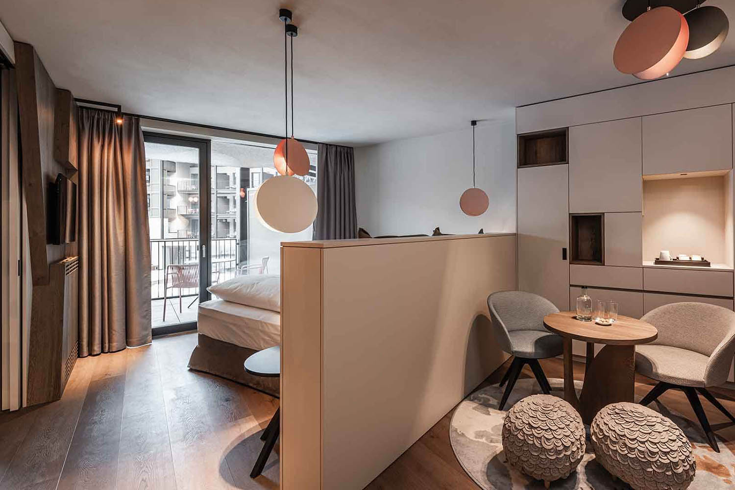 Premium Suite Falkynest LuxuriaVacations