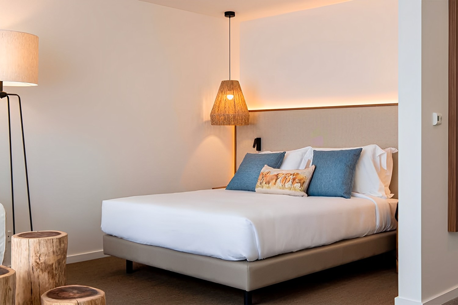 Premium Terrace Room LuxuriaVacations