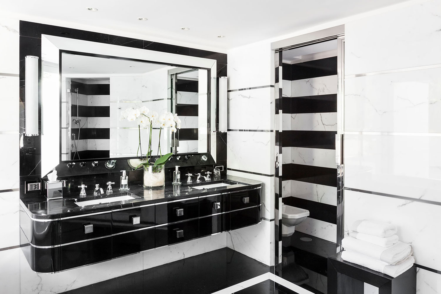 Presidential Paltrow Suite Sea Side with Private Pool and Terrace LuxuriaVacations
