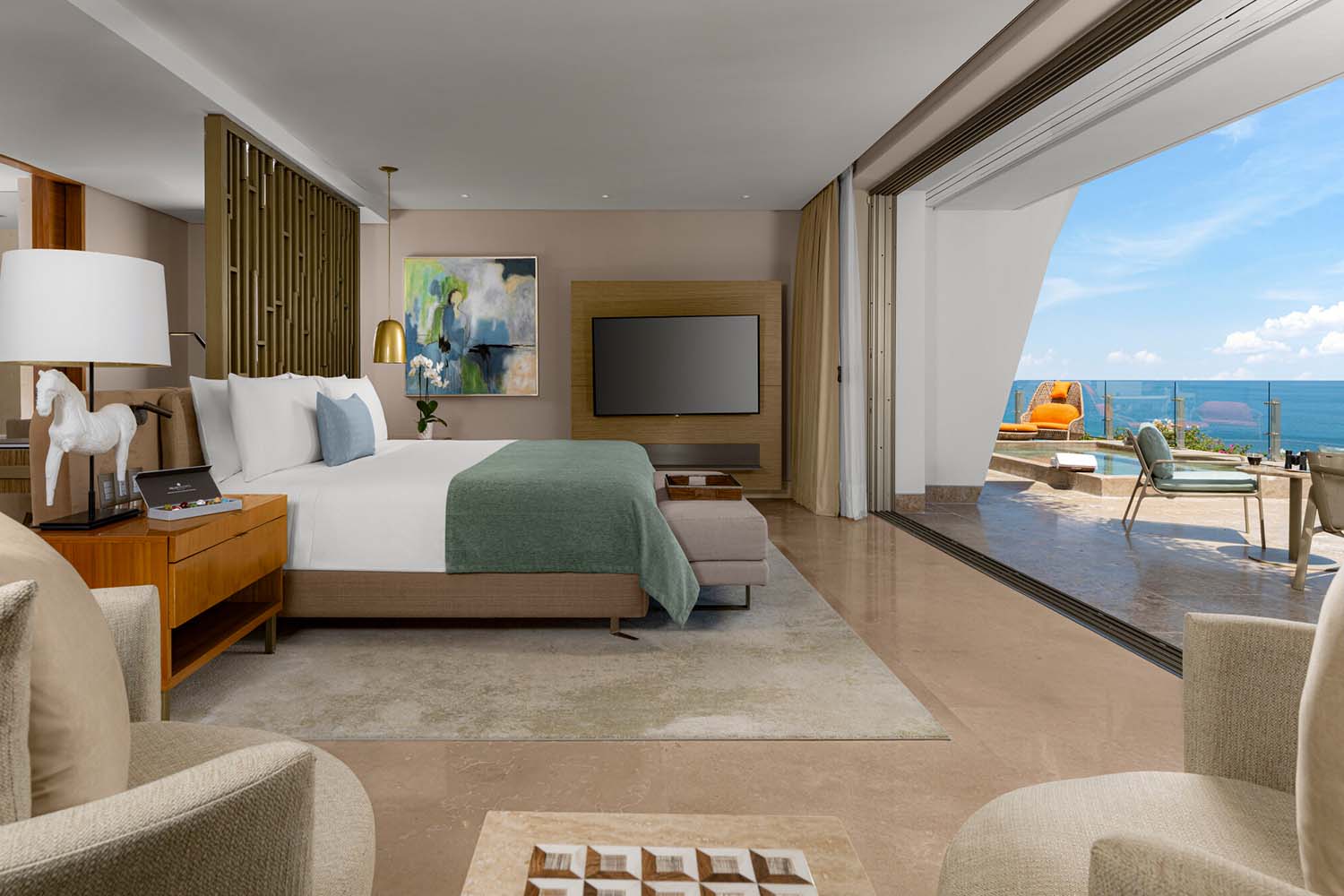 Presidential Suite - Ocean Front View LuxuriaVacations