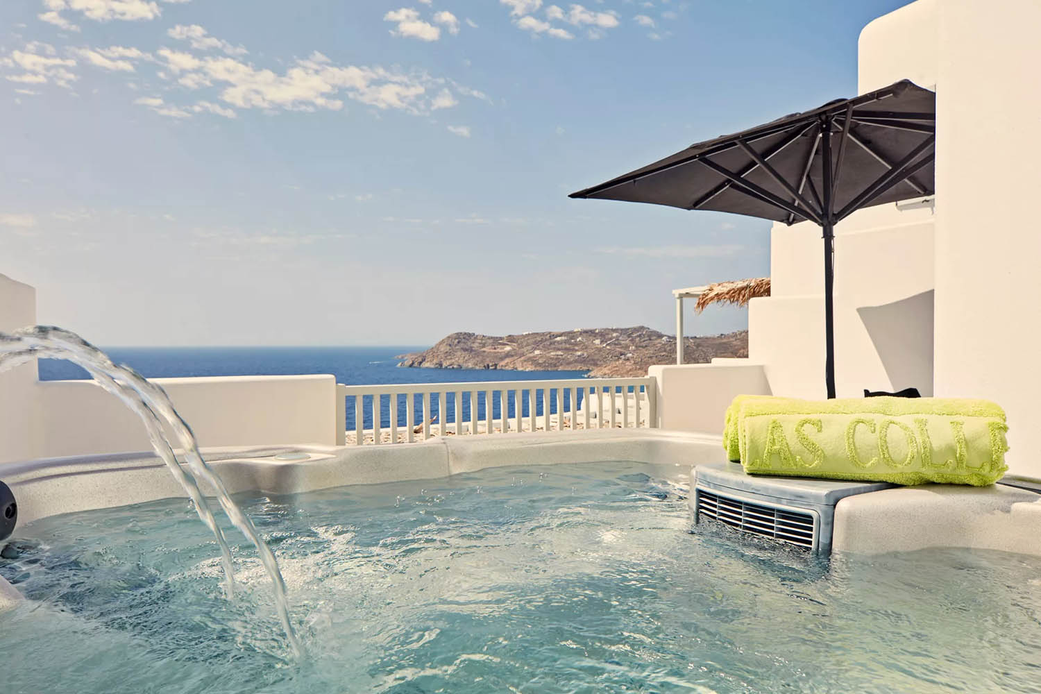 PRESTIGE Guestroom with Private Outdoor Jacuzzi LuxuriaVacations