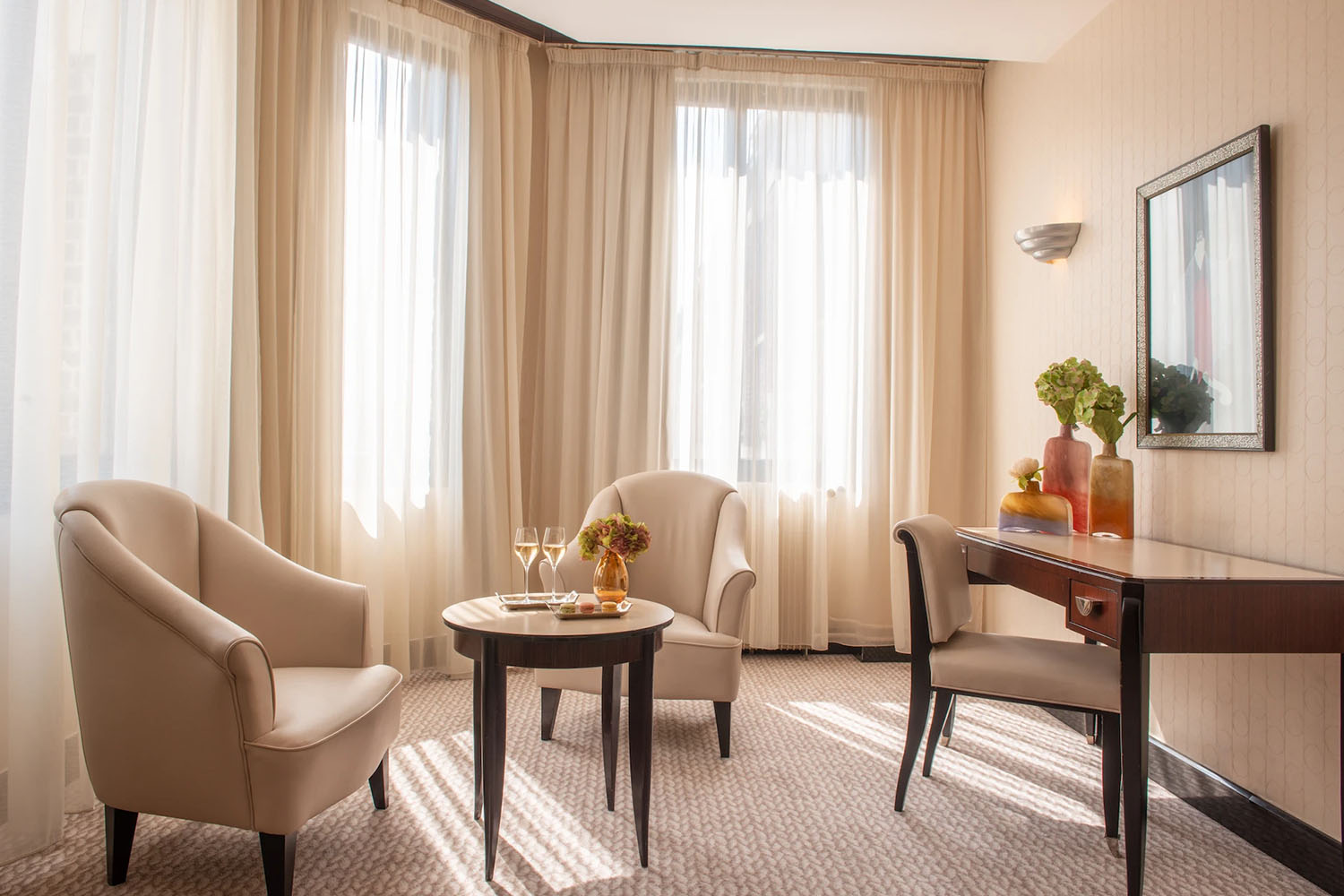 Prestige Suite LuxuriaVacations