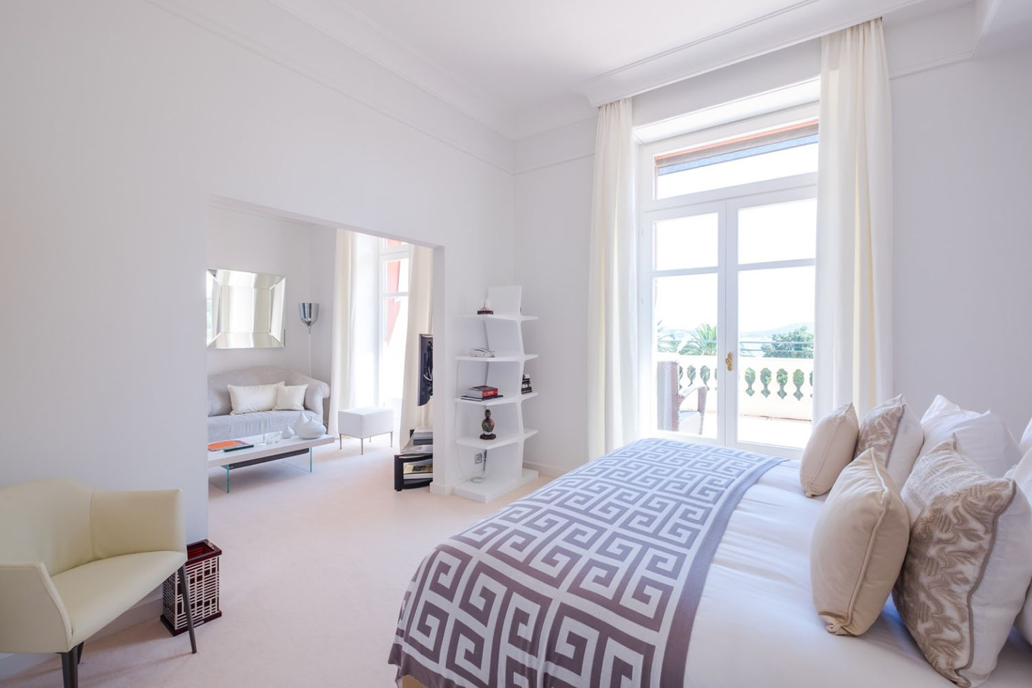 Prestige Suite LuxuriaVacations