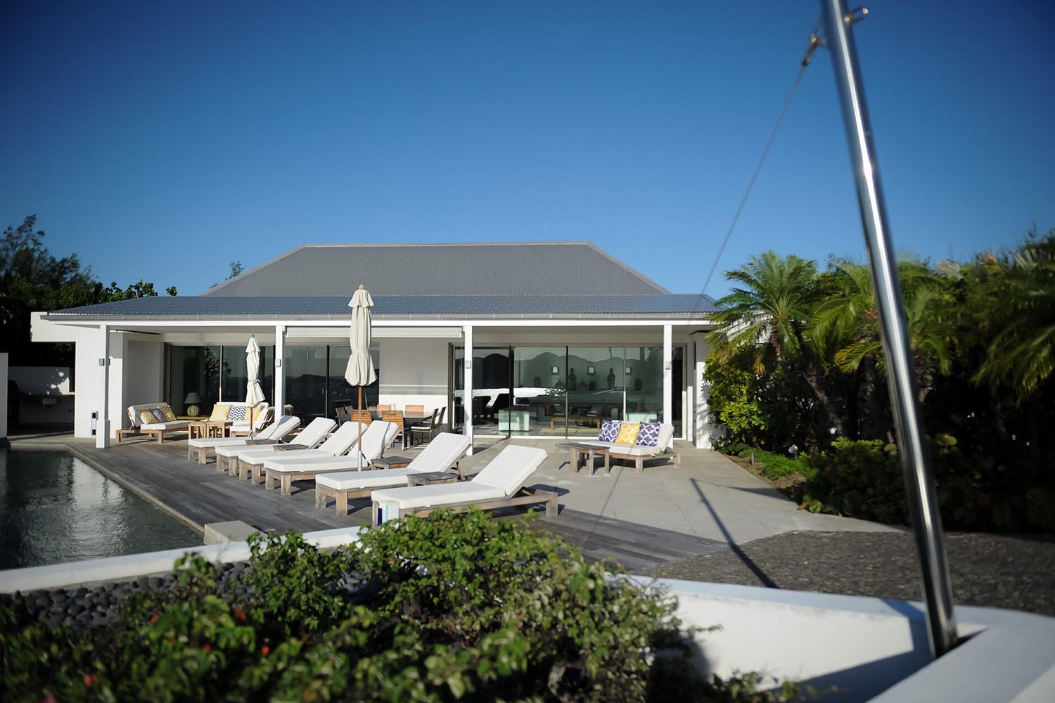 Pyramide LuxuriaVacations