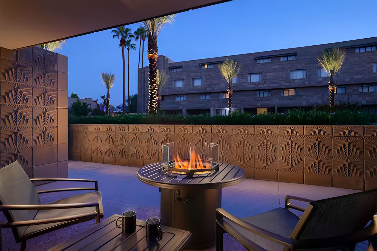 Resort Room - Patio Firepit - One King Bed LuxuriaVacations